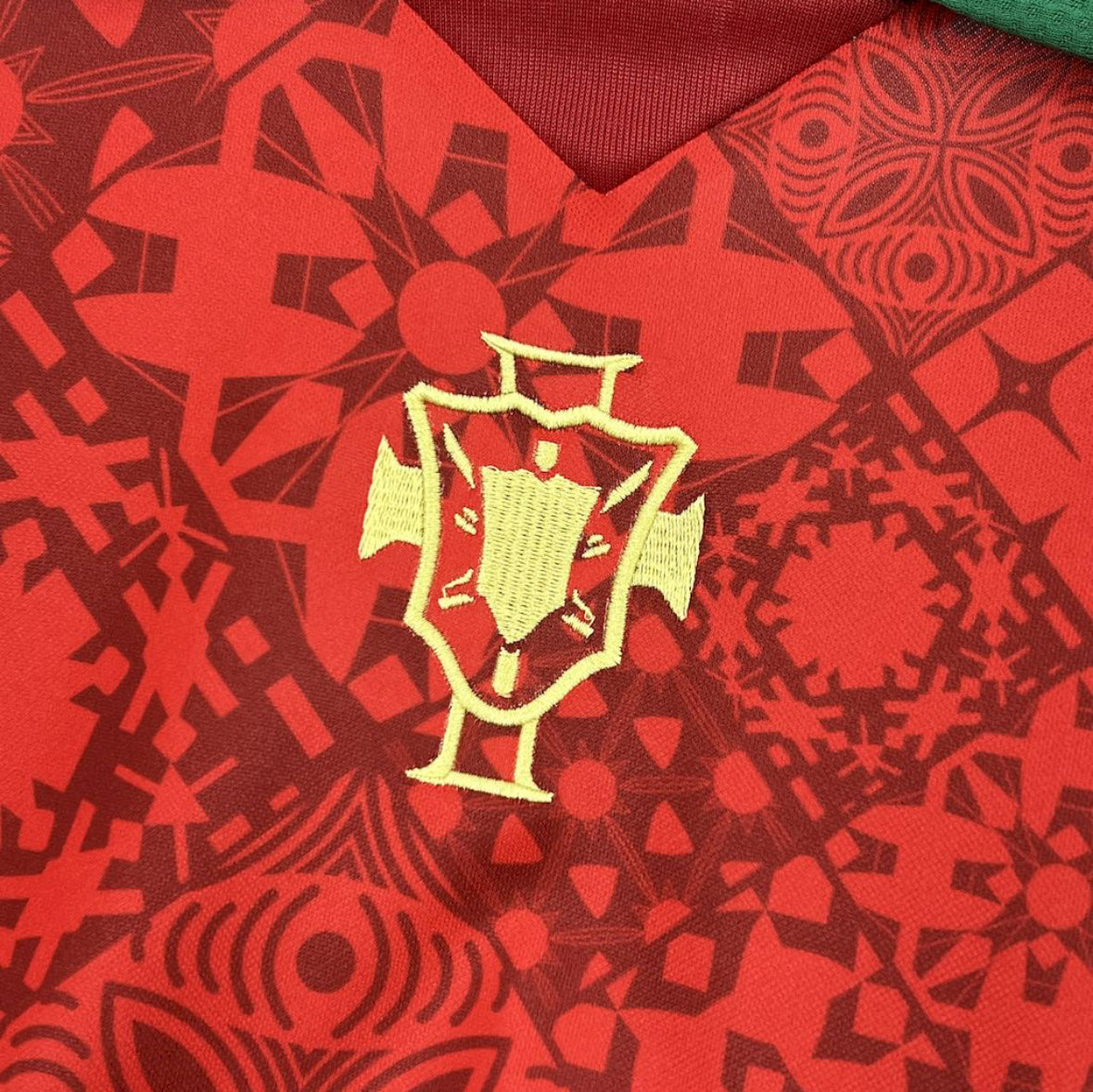 PORTUGAL CONCEPT ROUGE 24/25