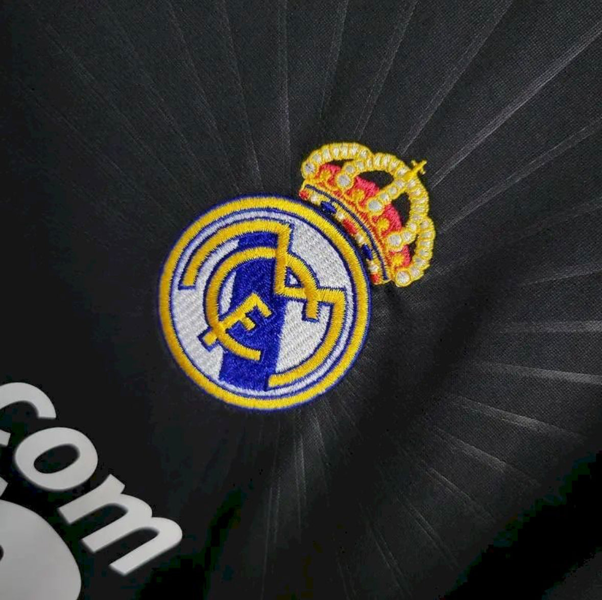 REAL MADRID RETRO LONG SLEEVE EXTERIEUR 2010/2011