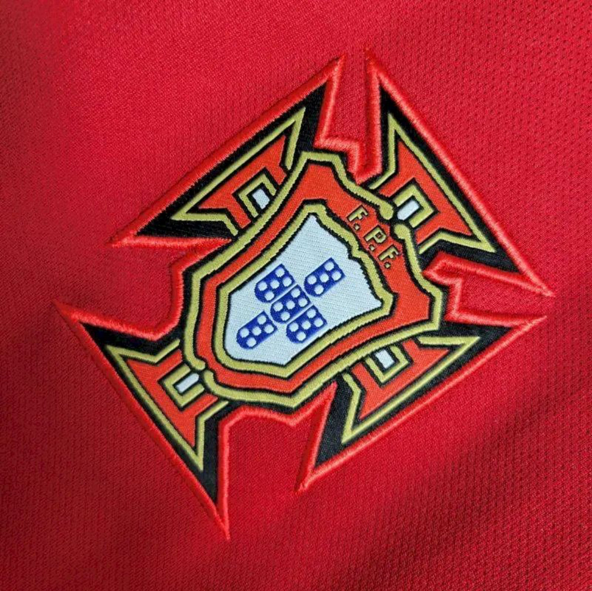 PORTUGAL RETRO DOMICILE 2016/2017