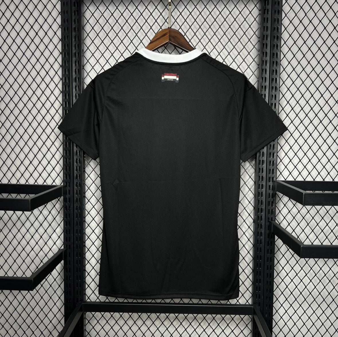 MAN UNITED BLACK 25/26