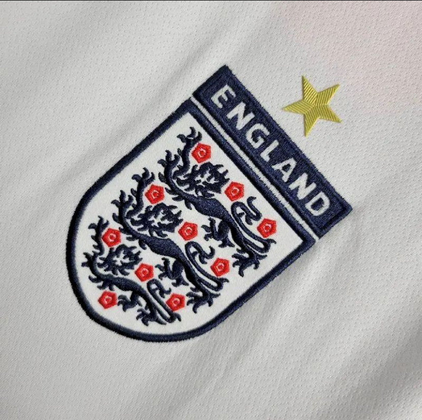 ANGLETERRE RETRO DOMICILE LONG SLEEVE 2005
