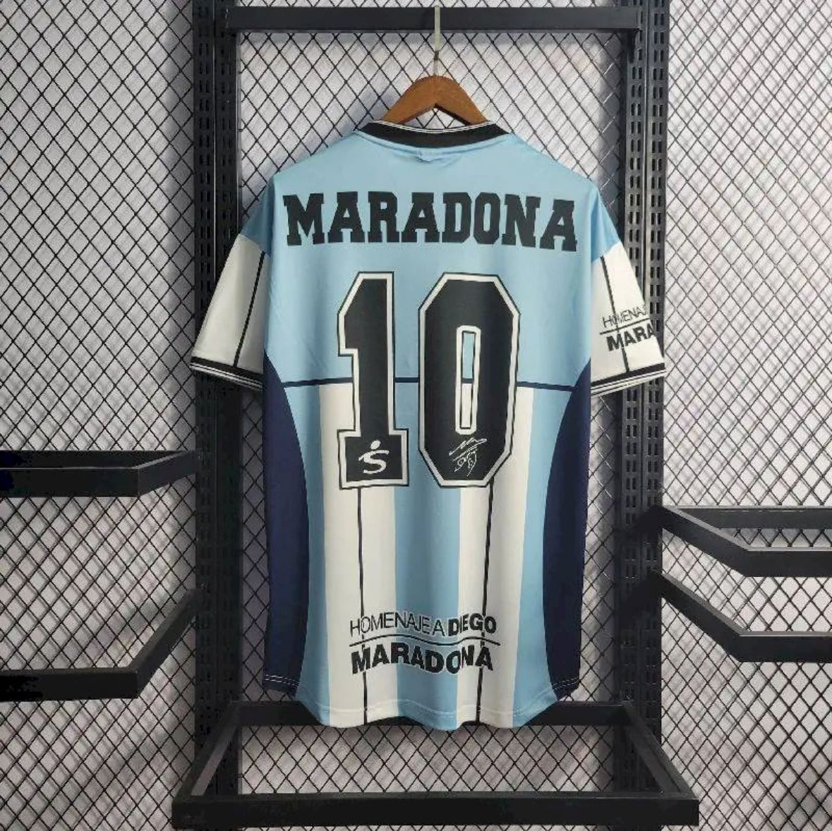 ARGENTINE RETRO MARADONA 2010