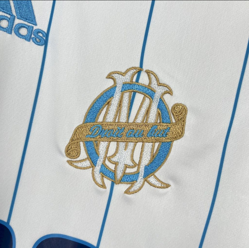 OM DOMICILE 2009/2010