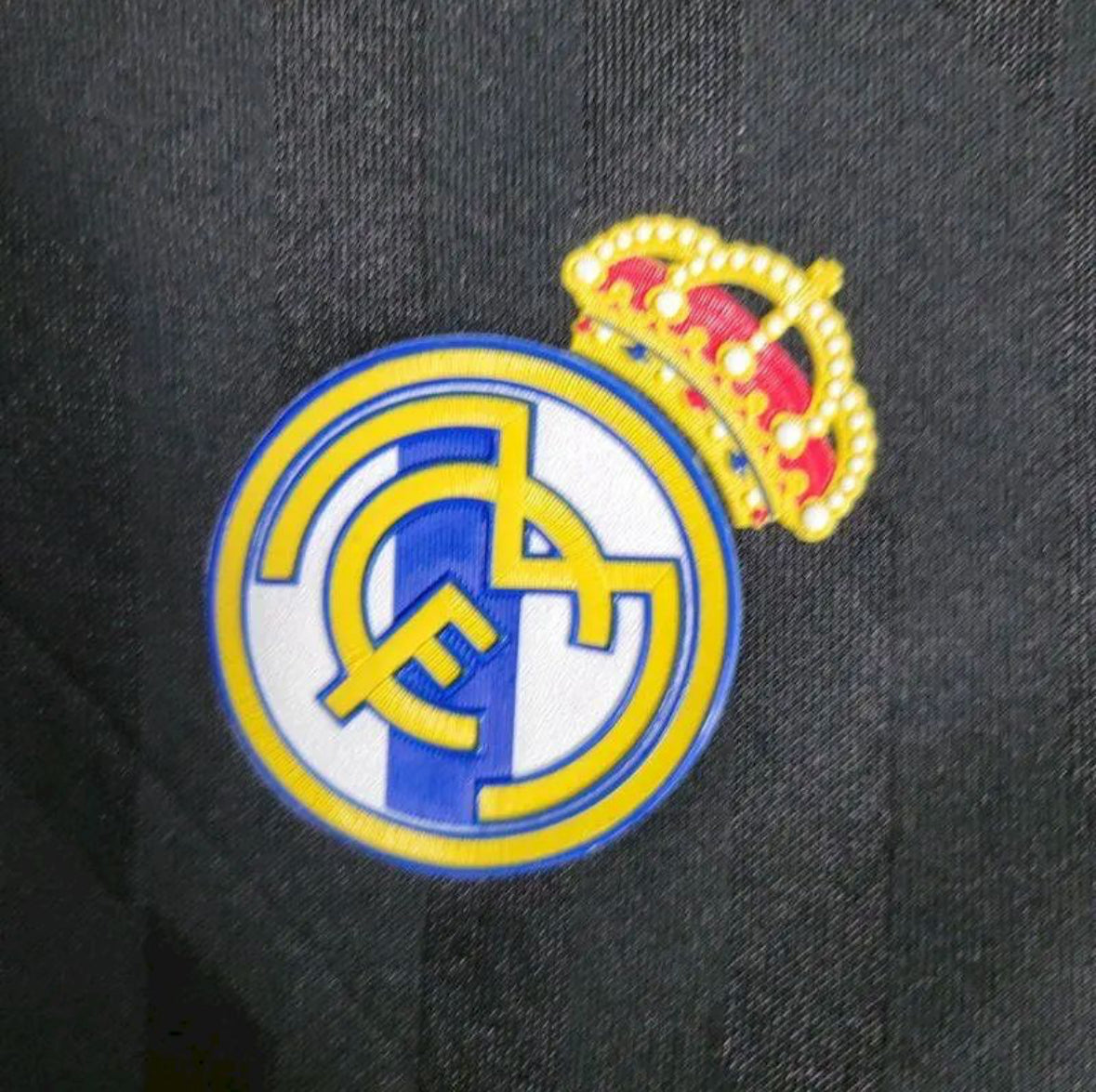 REAL MADRID RETRO EXTERIEUR 2011/2012