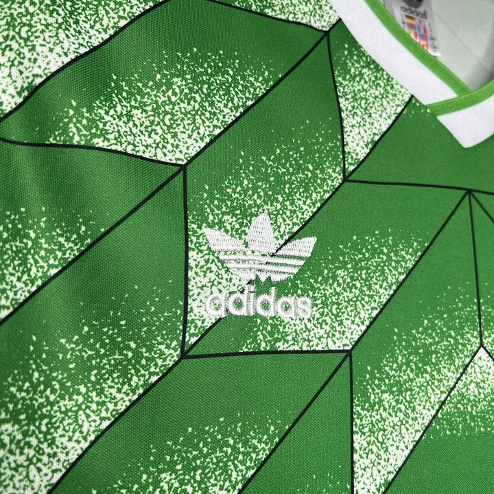 ALLEMAGNE RETRO 1990