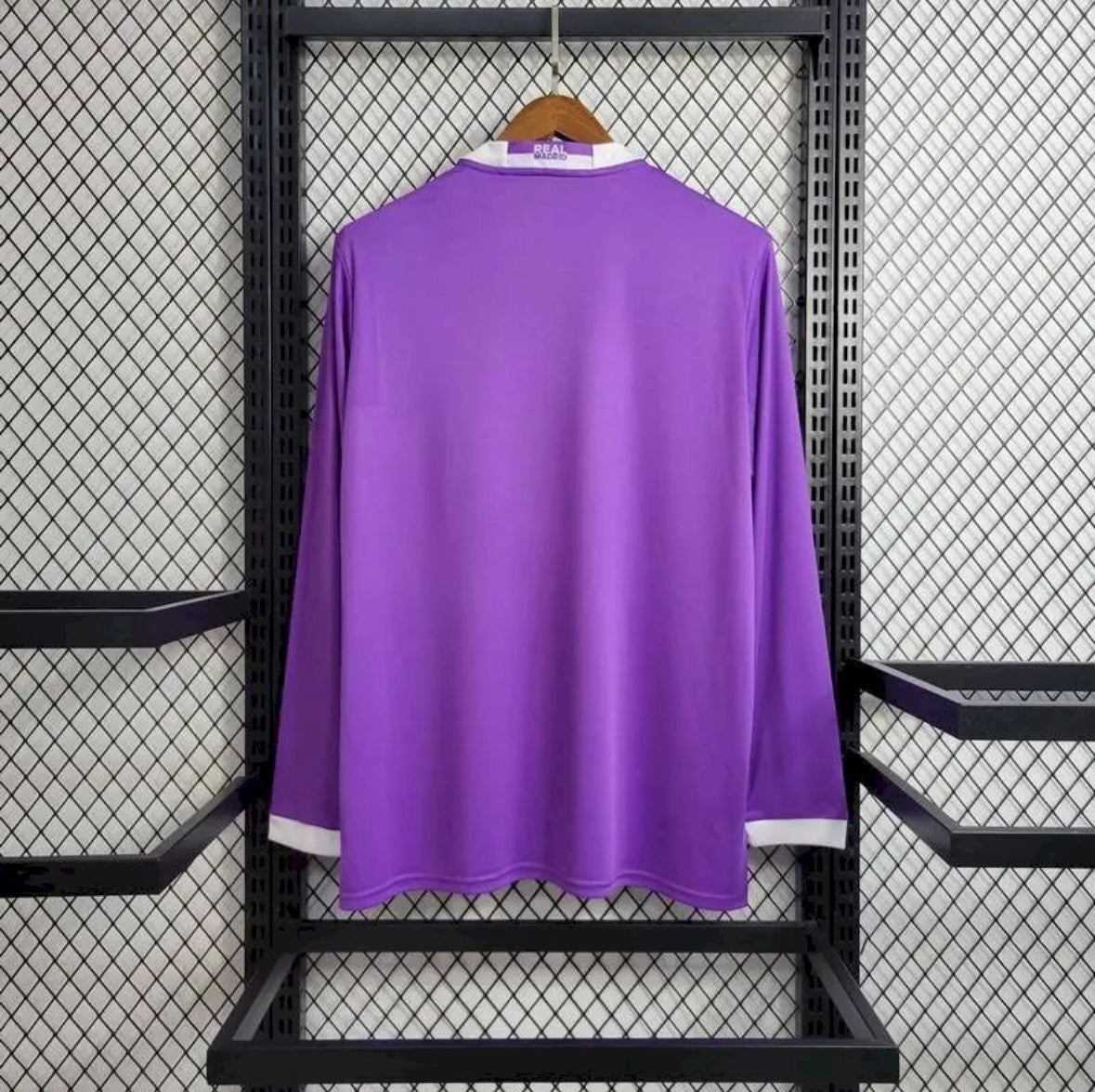 REAL MADRID RETRO EXTERIEUR LONG SLEEVE 2016/2017
