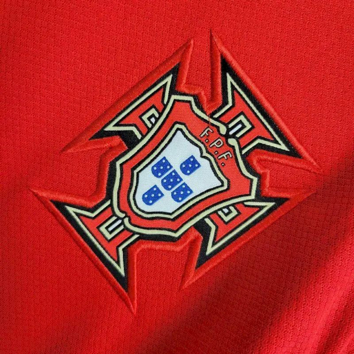 PORTUGAL EURO DOMICILE 24/25
