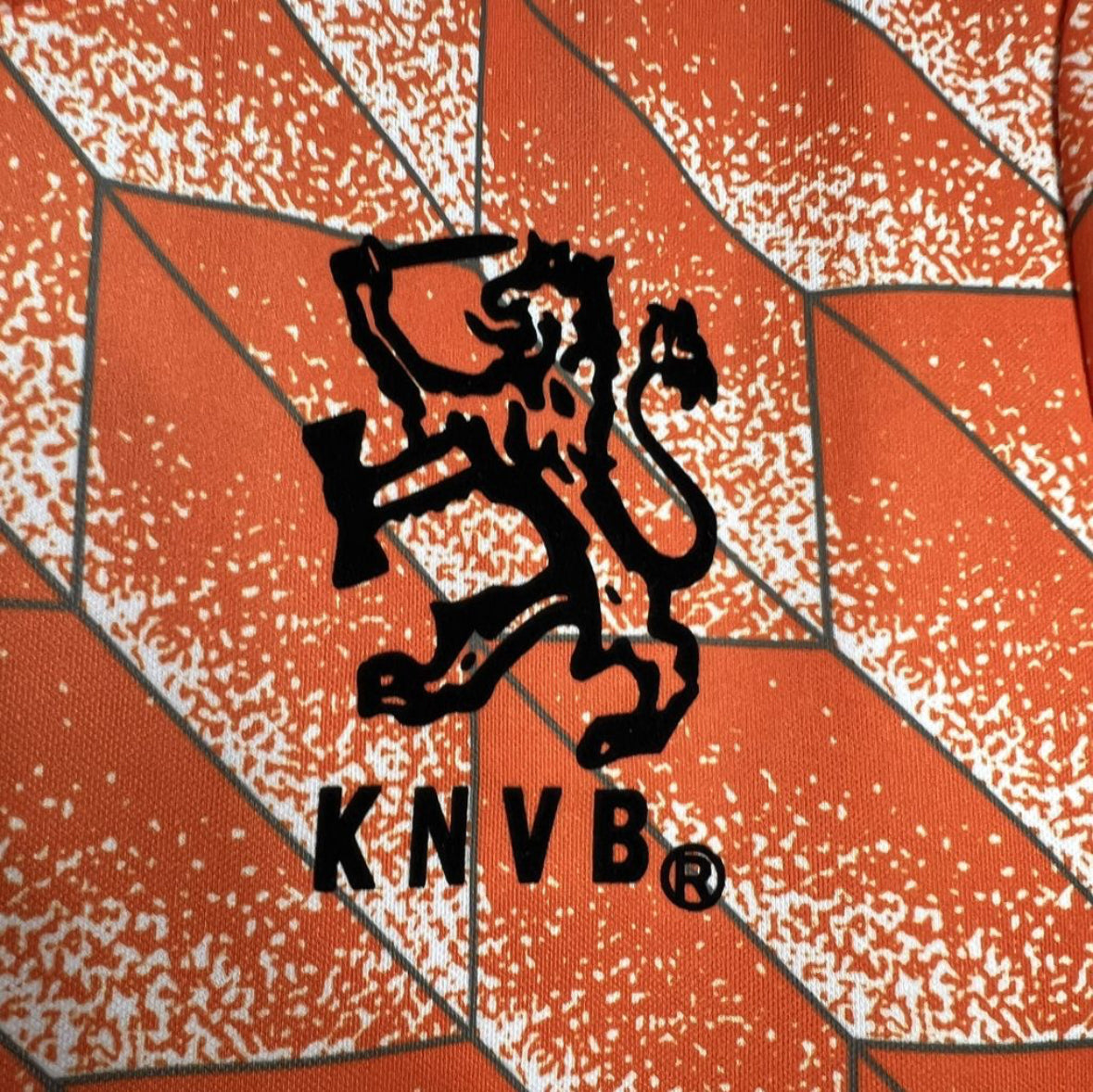 PAYS-BAS RETRO DOMICILE 1998