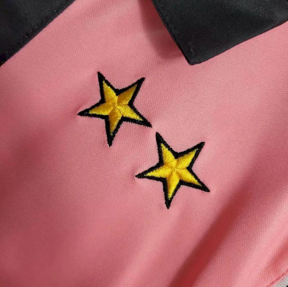 JUVENTUS RETRO EXTERIEUR LONG SLEEVE 1997/1998