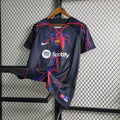 Maillot FC Barcelone entraînement 2023-2024 tenue d'entraînement Barça