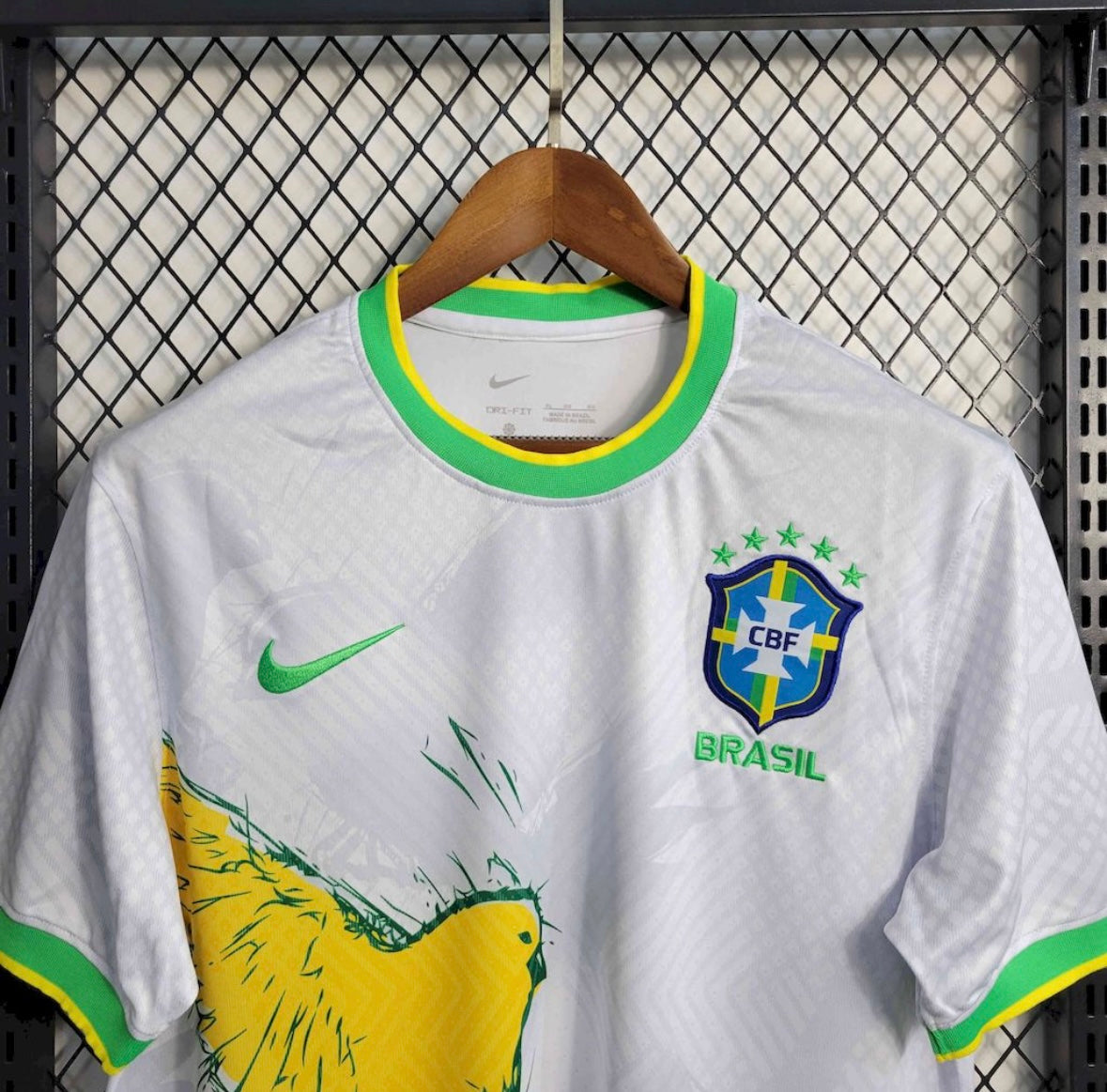 Maillot Brésil Concept 24/25 - vue de dos