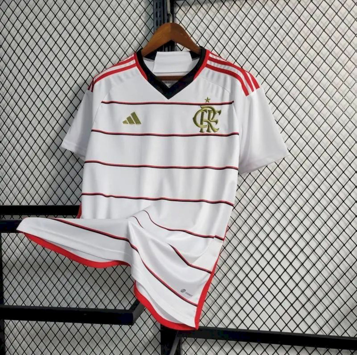 Maillot Flamengo extérieur 2023-2024 blanc avec logo Adidas