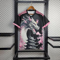 Maillot Japon Concept Dragon 2024-2025 motif dragon rouge et blanc