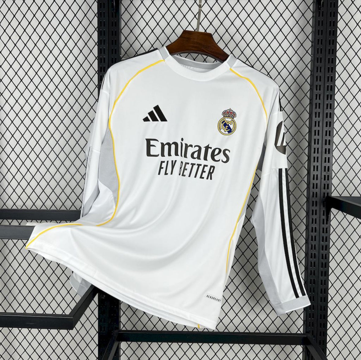 Maillot Real Madrid manches longues domicile 2025-2026 blanc Adidas