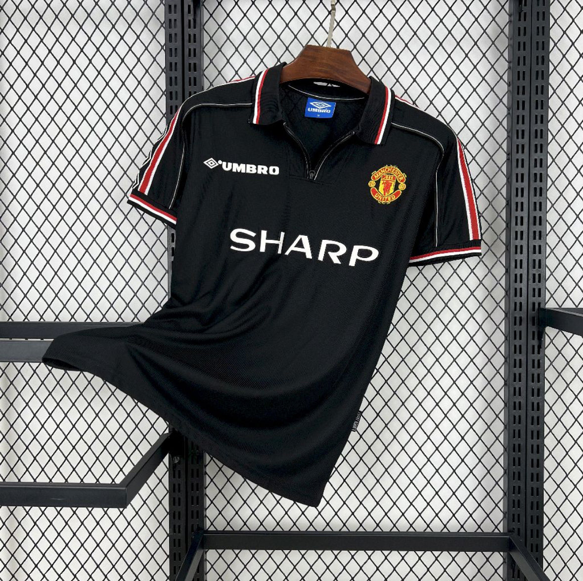 Maillot Manchester United Rétro extérieur 1998-1999 blanc classique Umbro