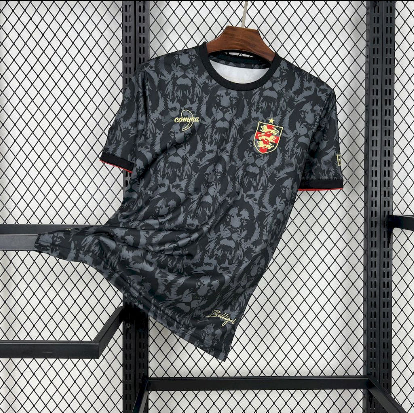 Maillot Angleterre Concept 2024-2025 design exclusif blanc et rouge