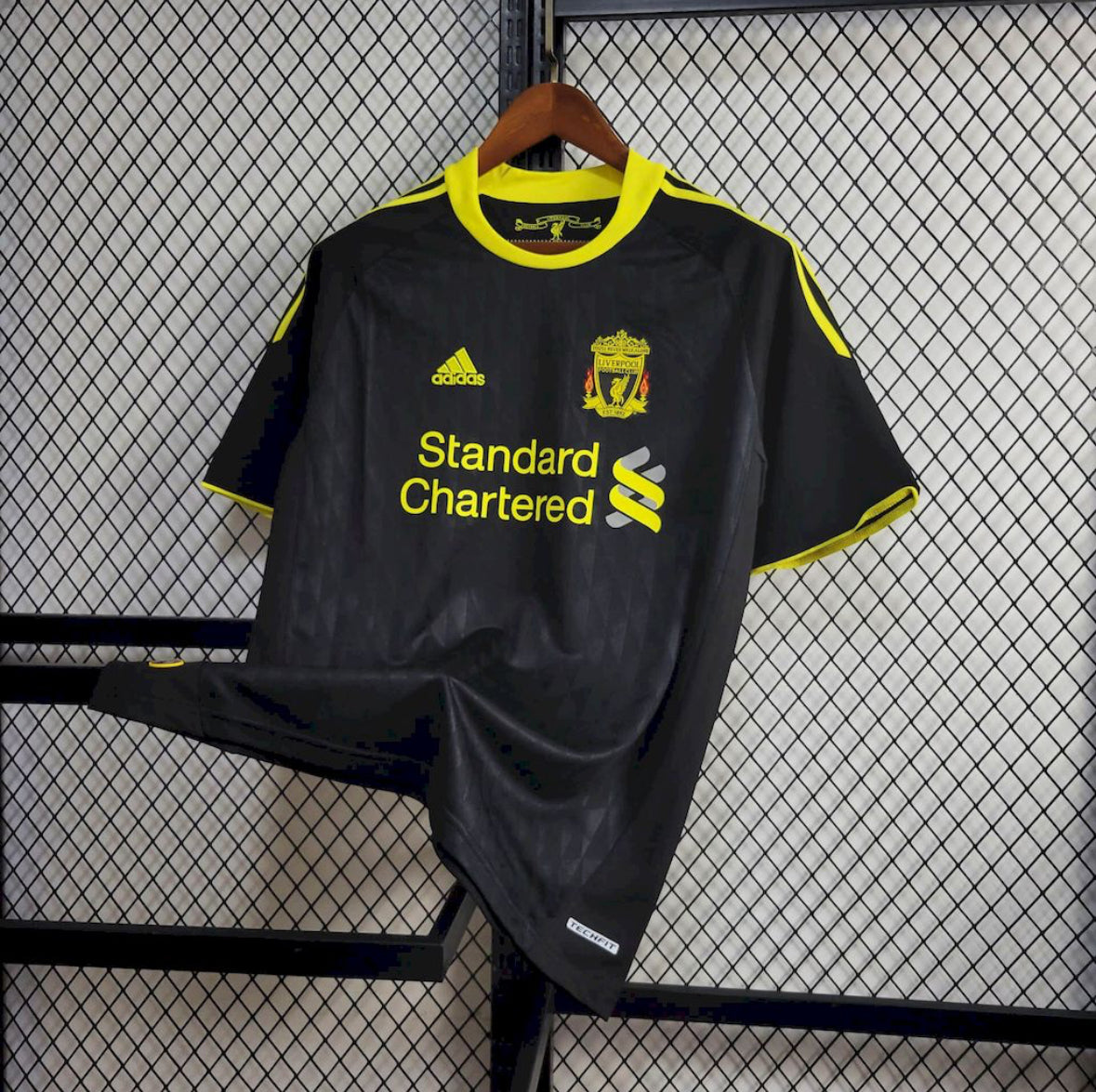 Maillot Liverpool Rétro Third 2010-2011 troisième maillot vintage rouge