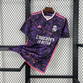 Maillot Real Madrid violet 2024-2025 extérieur avec logo Adidas