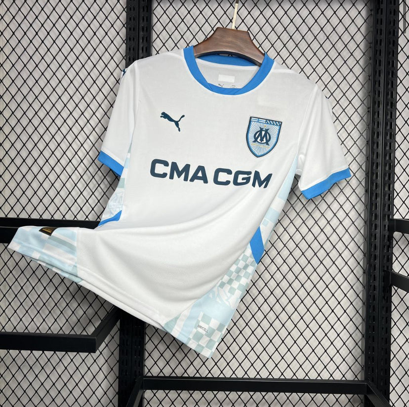 Maillot Olympique de Marseille domicile 2024-2025 blanc avec logo Puma