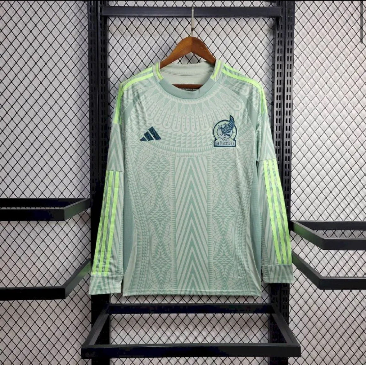 Maillot Mexique extérieur manches longues 24/25 blanc avec logo officiel