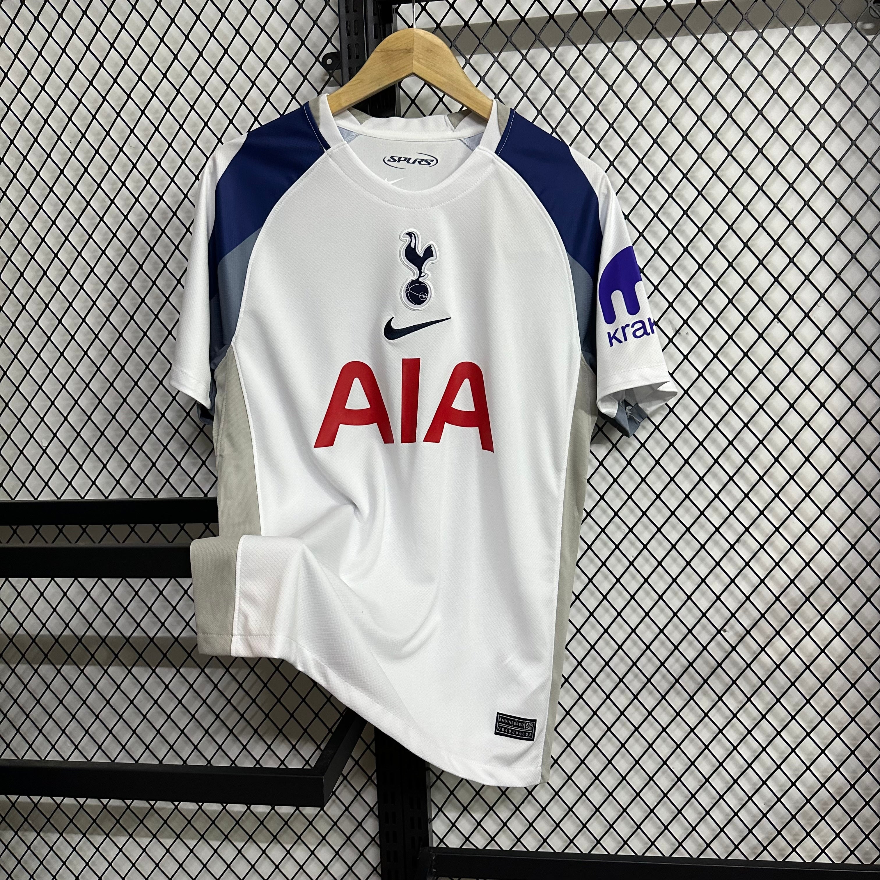 Maillot Tottenham domicile 24/25 blanc THFC avec logo Spurs