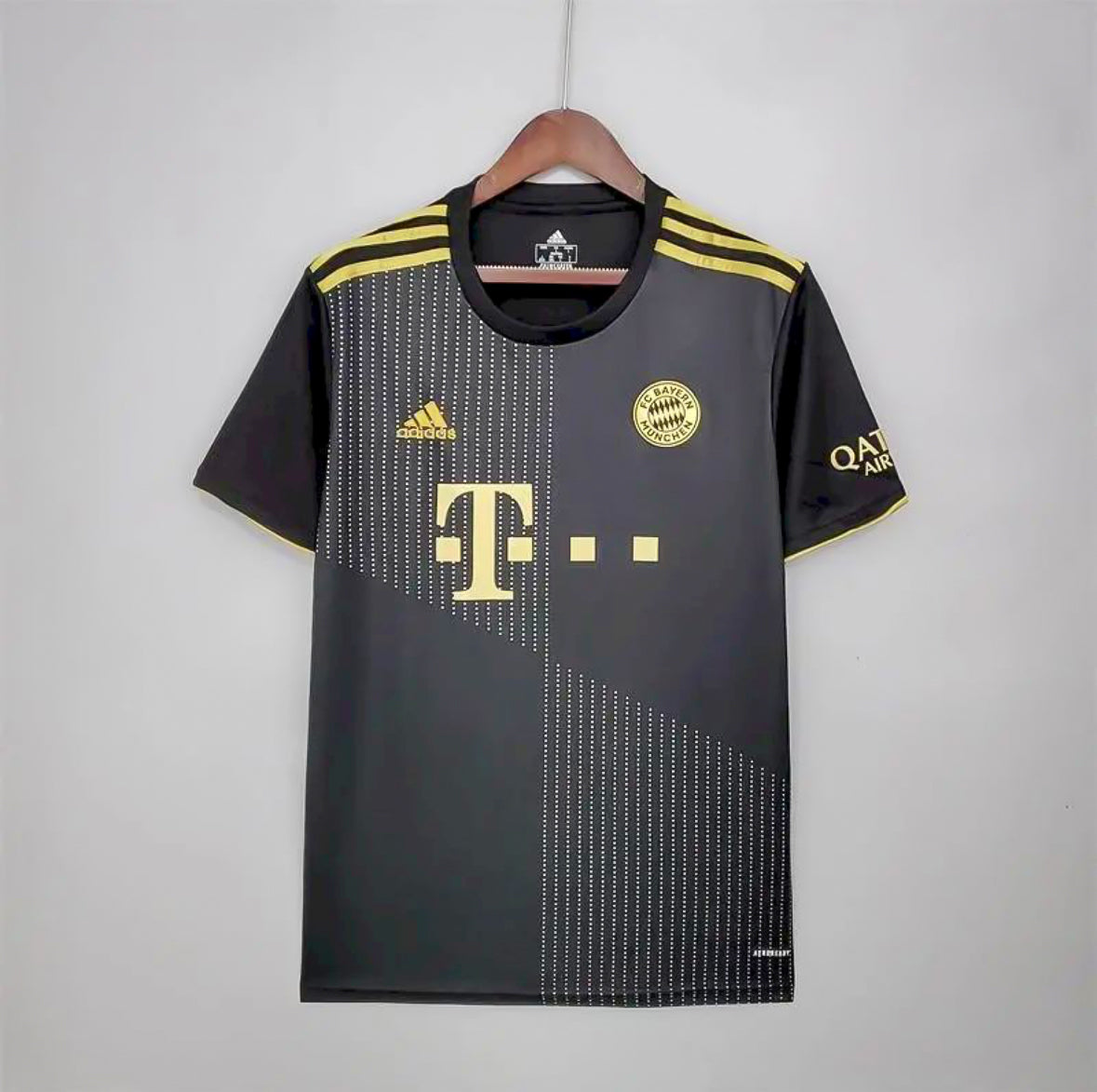 Maillot FC Bayern Munich Rétro extérieur 2021-2022 blanc vintage