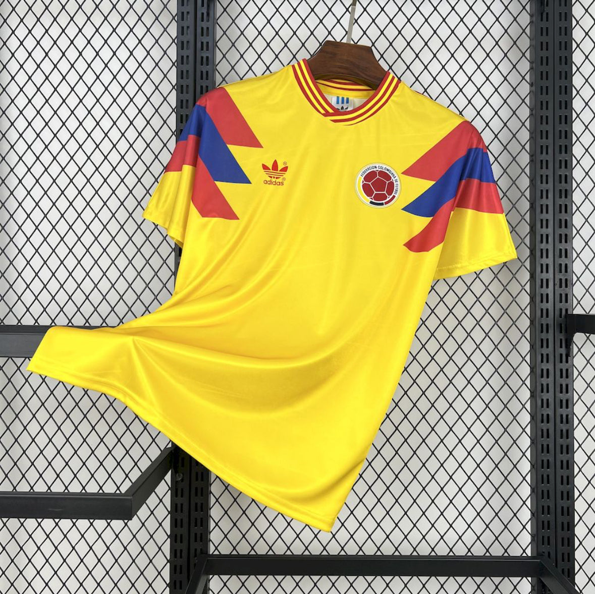 Maillot rétro Colombie domicile 1990 jaune Coupe du Monde vintage