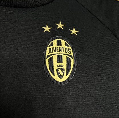 JUVENTUS RETRO THIRD 2015/2016