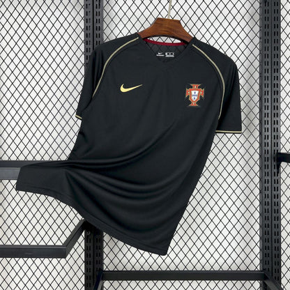 PORTUGAL RETRO EXTERIEUR 2006