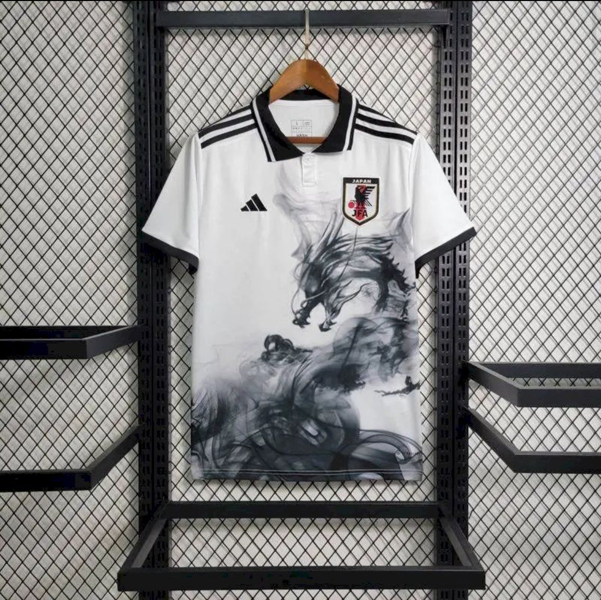 Maillot Japon Concept Dragon 2025-2026 design avec motif dragon japonais