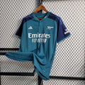 Maillot Arsenal rouge domicile avec logo Adidas et canon