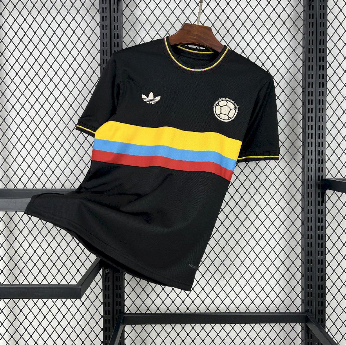 Maillot Colombie 100ème anniversaire 24/25 jaune édition collector