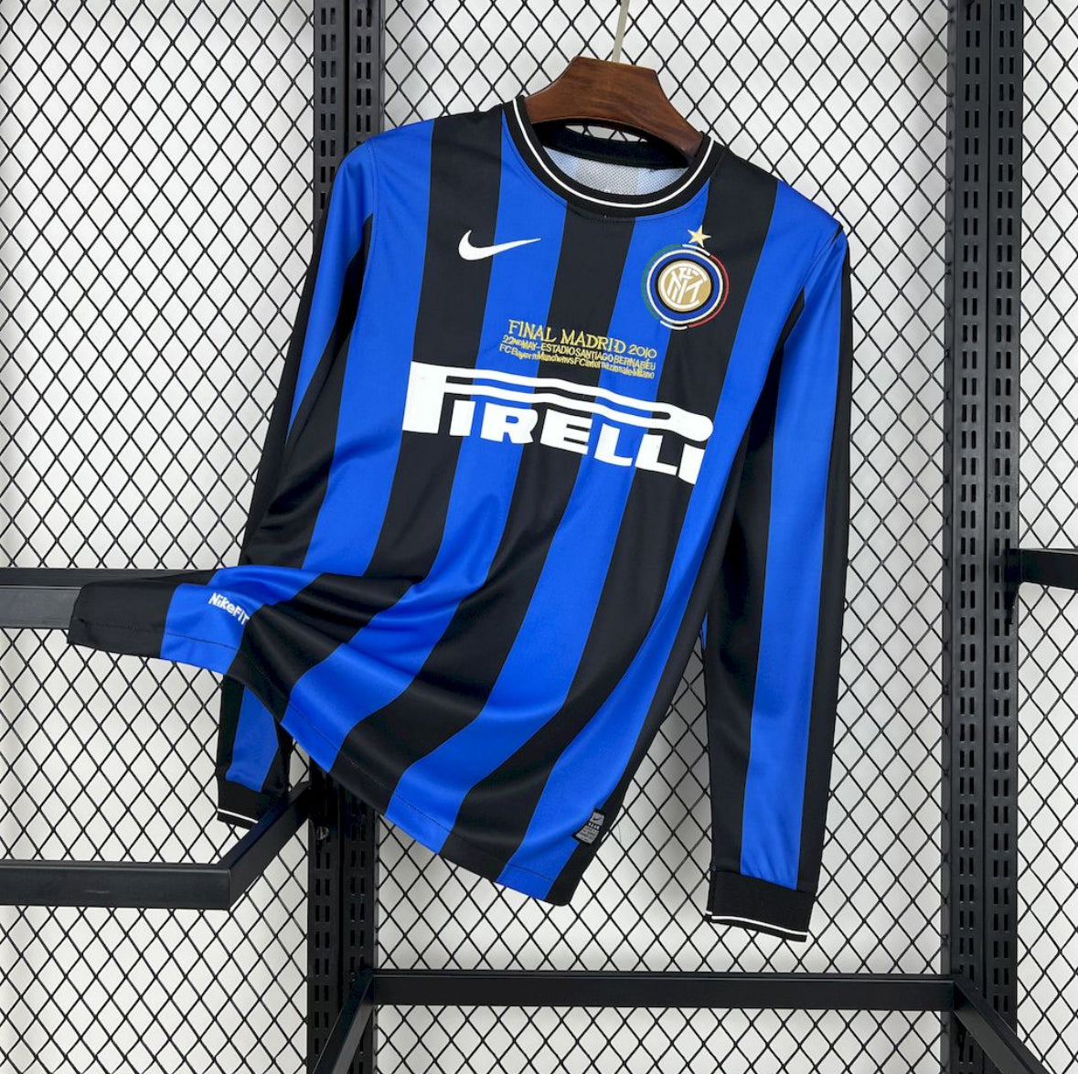 Maillot Inter Milan Rétro domicile manches longues 2009-2010 bleu et noir