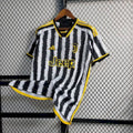 Maillot Juventus domicile 2023-2024 rayures noir et blanc classique