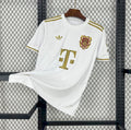 Maillot FC Bayern Munich 125e anniversaire 2024-2025 édition collector rouge