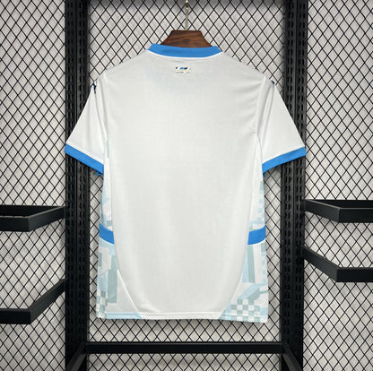 OM DOMICILE 24/25