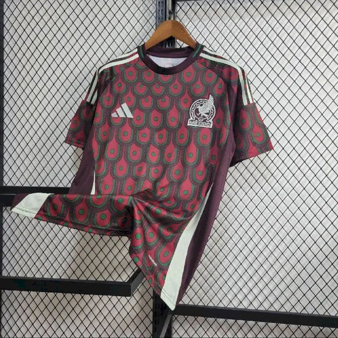 Maillot Mexique domicile 24/25 vert avec aigle et logo fédération