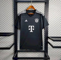Maillot FC Bayern Munich gardien 2023-2024 tenue de gardien vert