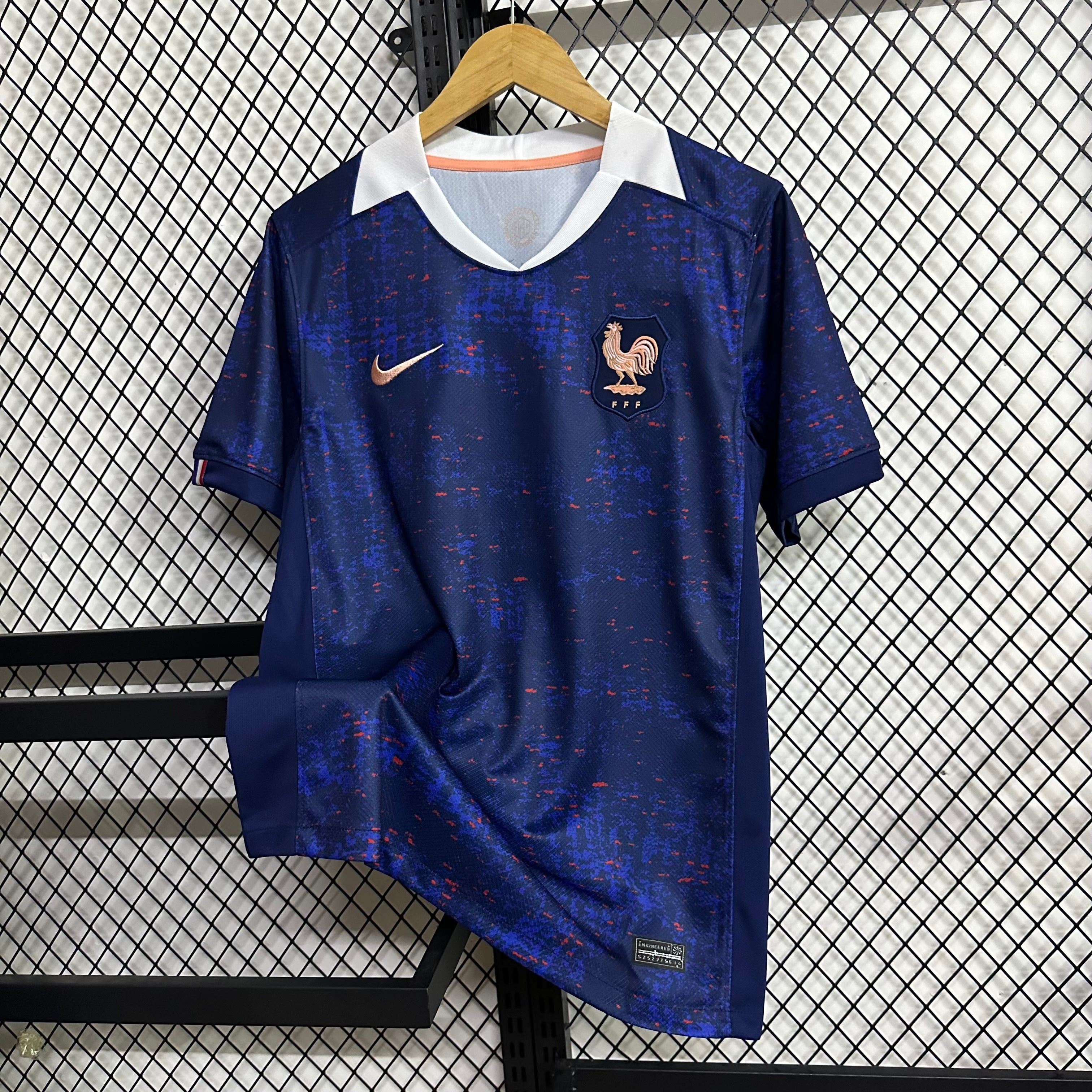 Maillot France domicile 24/25 bleu Les Bleus FFF officiel