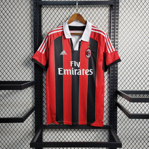 Maillot AC Milan Rétro 2012-2013 rouge et noir avec sponsor Emirates