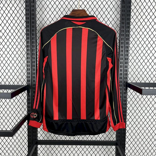 Maillot AC Milan manches longues 2006-2007 - vue de face suspendu