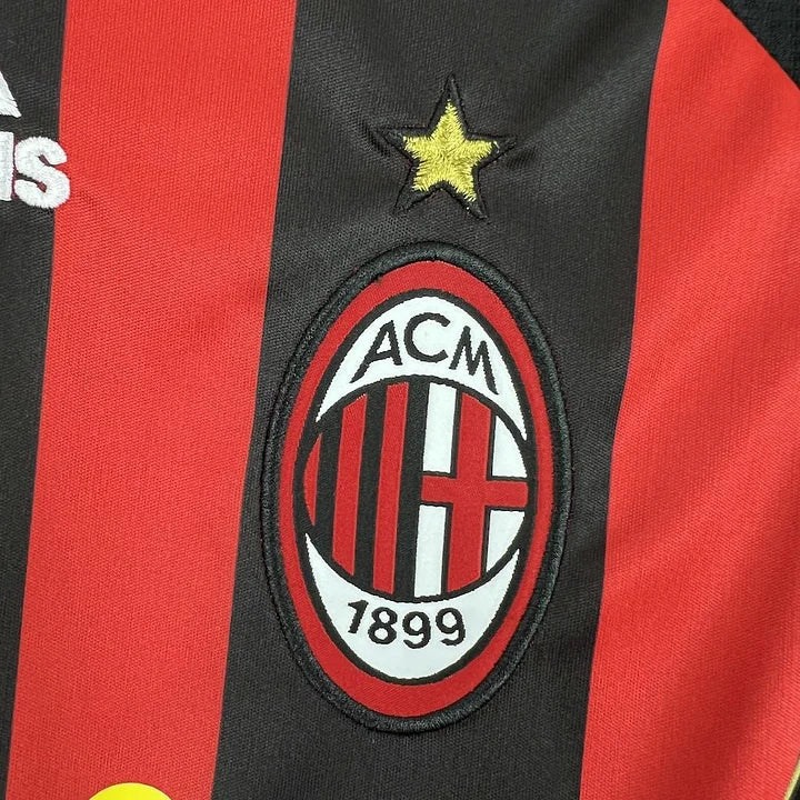Maillot AC Milan manches longues 2006-2007 - détail logo et tissu