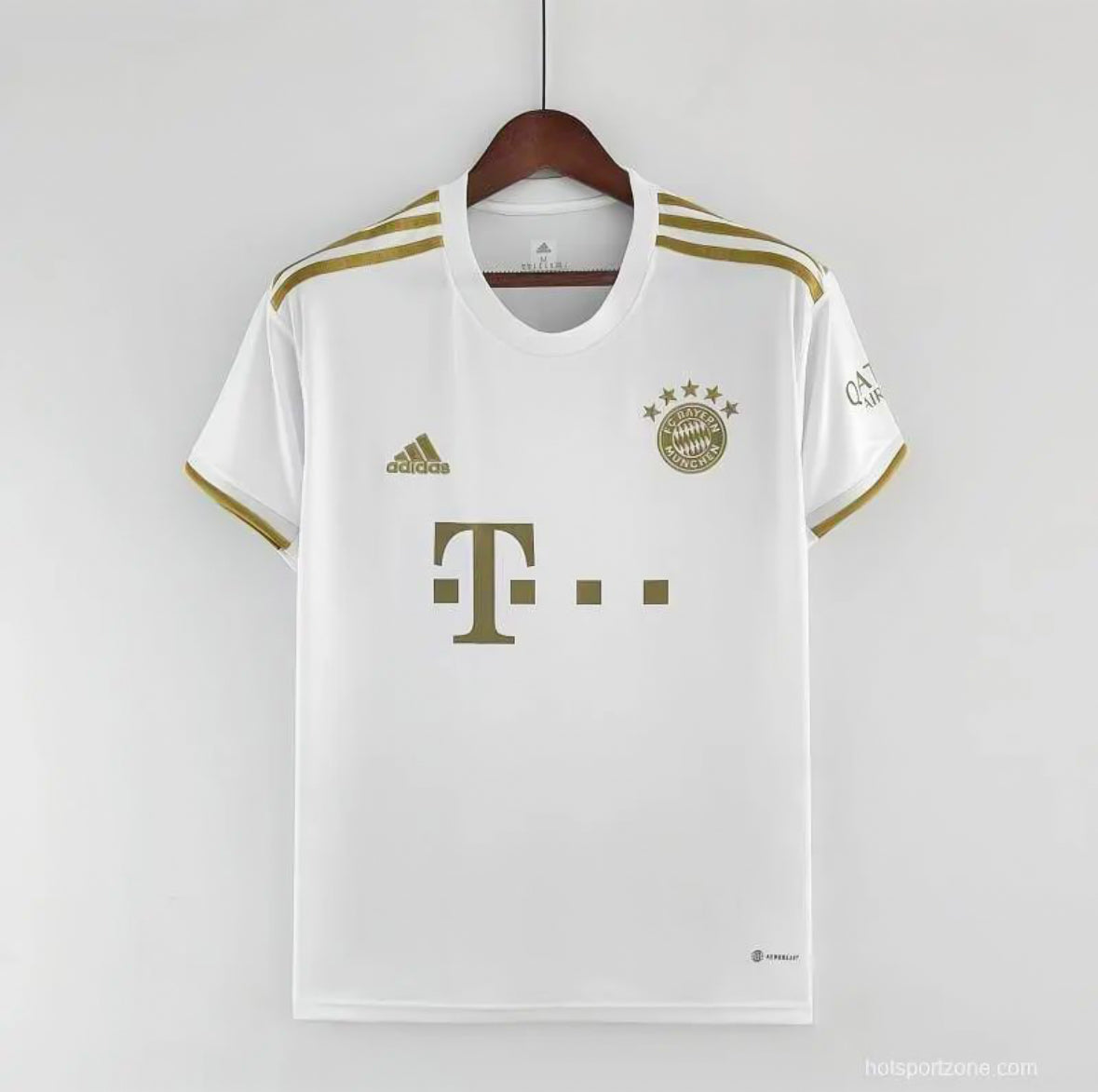 Maillot FC Bayern Munich extérieur 2022-2023 blanc avec logo Adidas