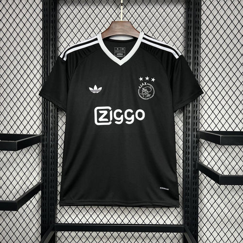 Maillot Ajax Entraînement 2024-2025 tenue d'entraînement rouge et blanc