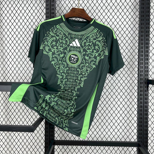 Maillot Algérie extérieur 2024-2026 vert avec écusson FAF