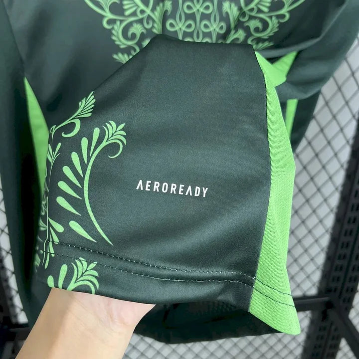 Maillot Algérie extérieur 2024-2026 - détail logo et tissu