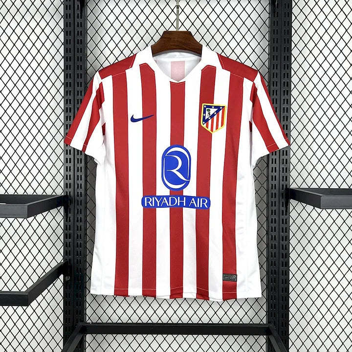 Maillot Atlético Madrid domicile 2025-2026 rouge et blanc avec logo Nike