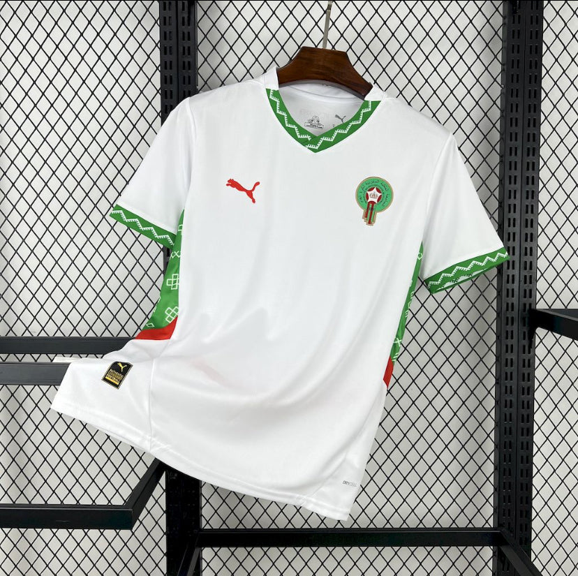Maillot Maroc extérieur 2024-2025 blanc avec logo Puma et étoile