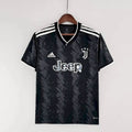 Maillot Juventus extérieur 2022-2023 blanc et noir vintage