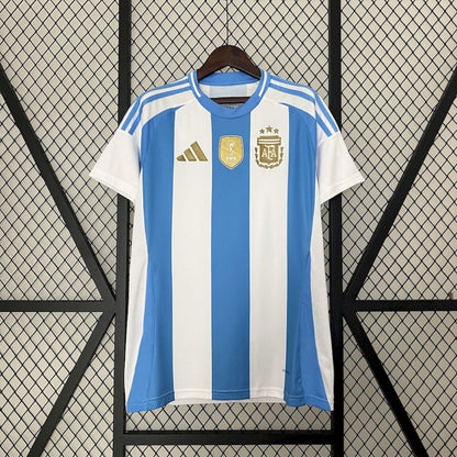 ARGENTINE DOMICILE 24/25